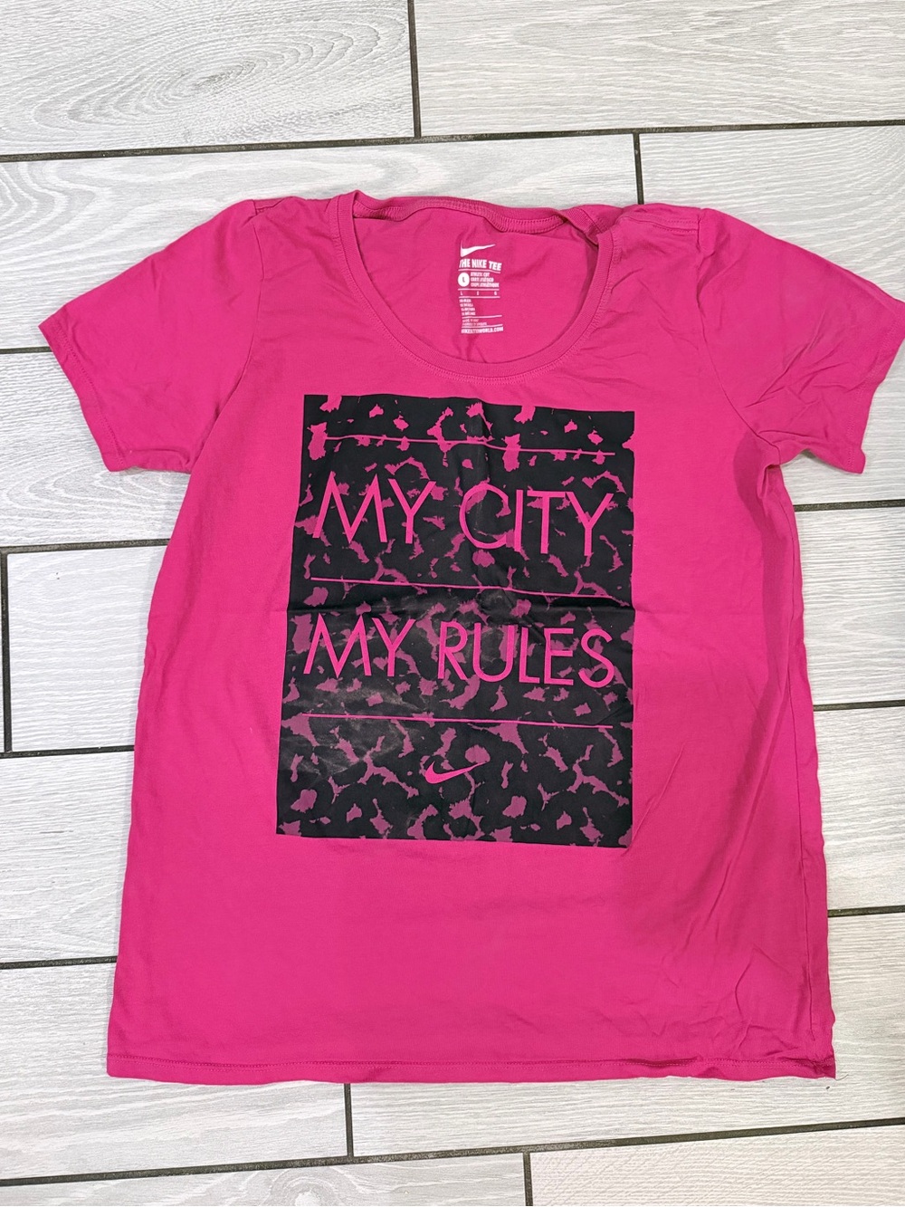Nike Hot Pink Short Sleeve Graphic Tee